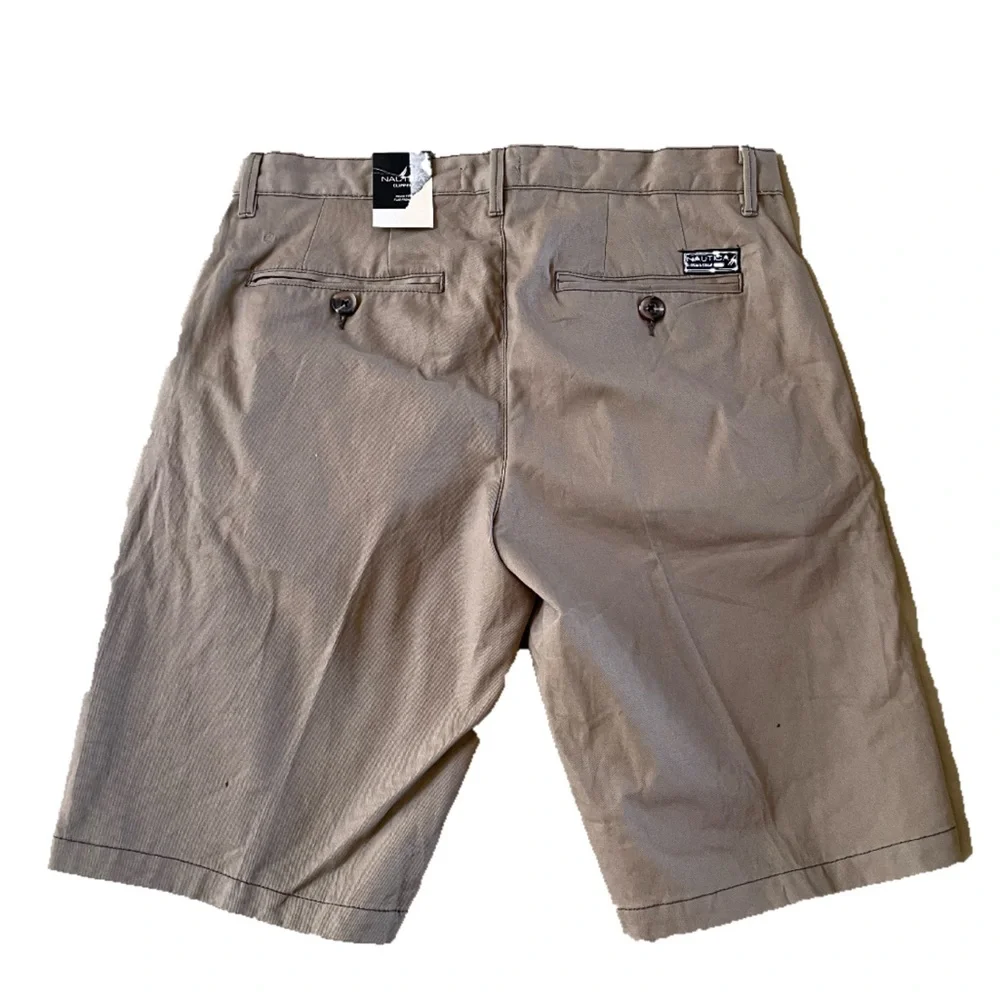NWT Men’s Nautica Khaki Shorts Size 32 Waist - Picture 4 of 4